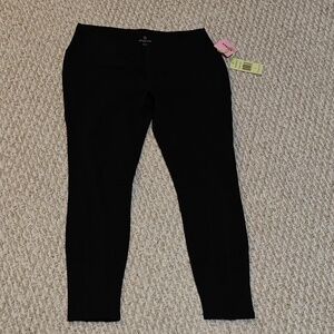 Tangerine Black 3/4 Leggings - Size Small